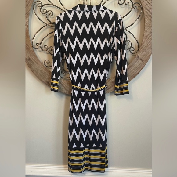 Pretty Mlle Gabrielle Dress - Picture 7 of 7